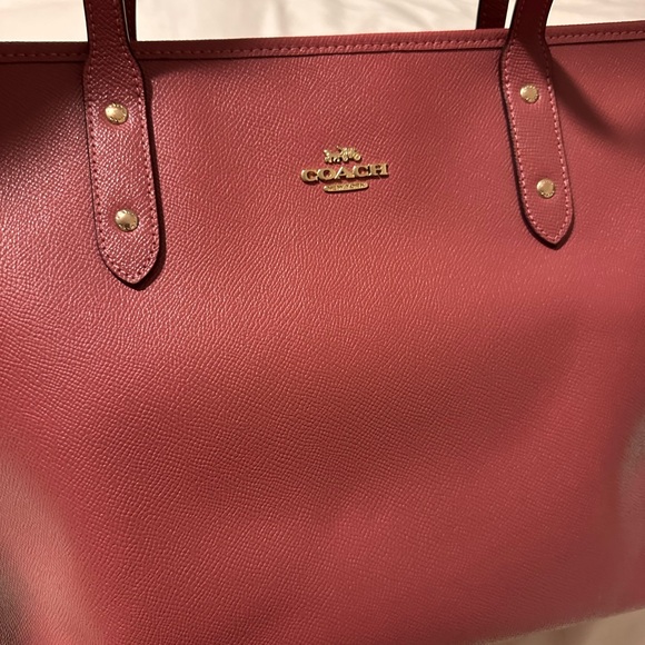 Coach Zip Tote - Picture 7 of 9